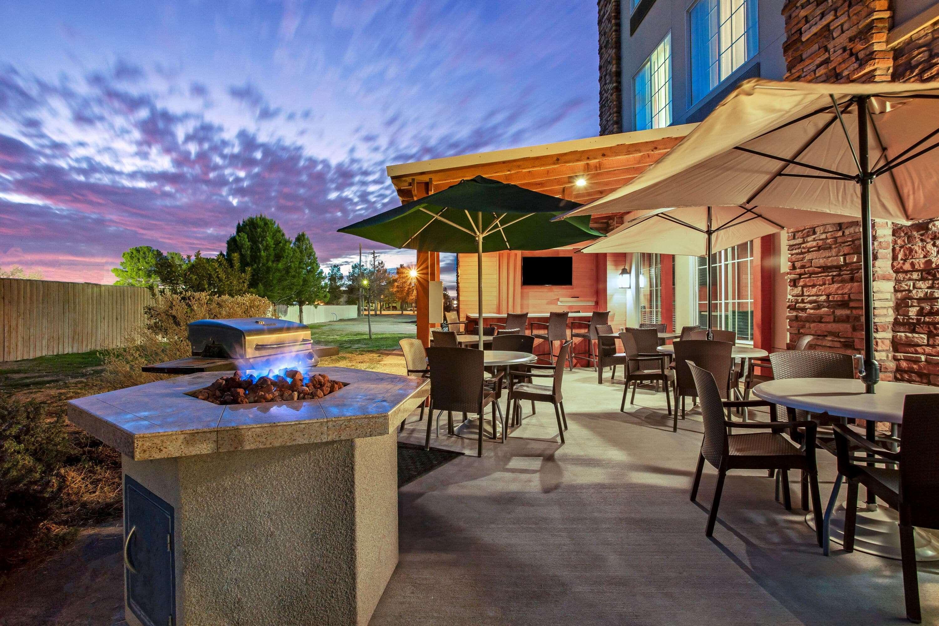 La Quinta By Wyndham Pecos Otel Dış mekan fotoğraf